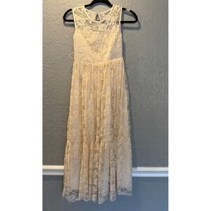 Cream Lace Tiered Maxi Dress Sleeveless Round Neck Keyhole Back